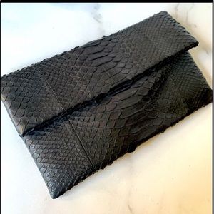 VEGAN LEATHER SNAKESKIN FOLD OVER CLUTCH BLACK